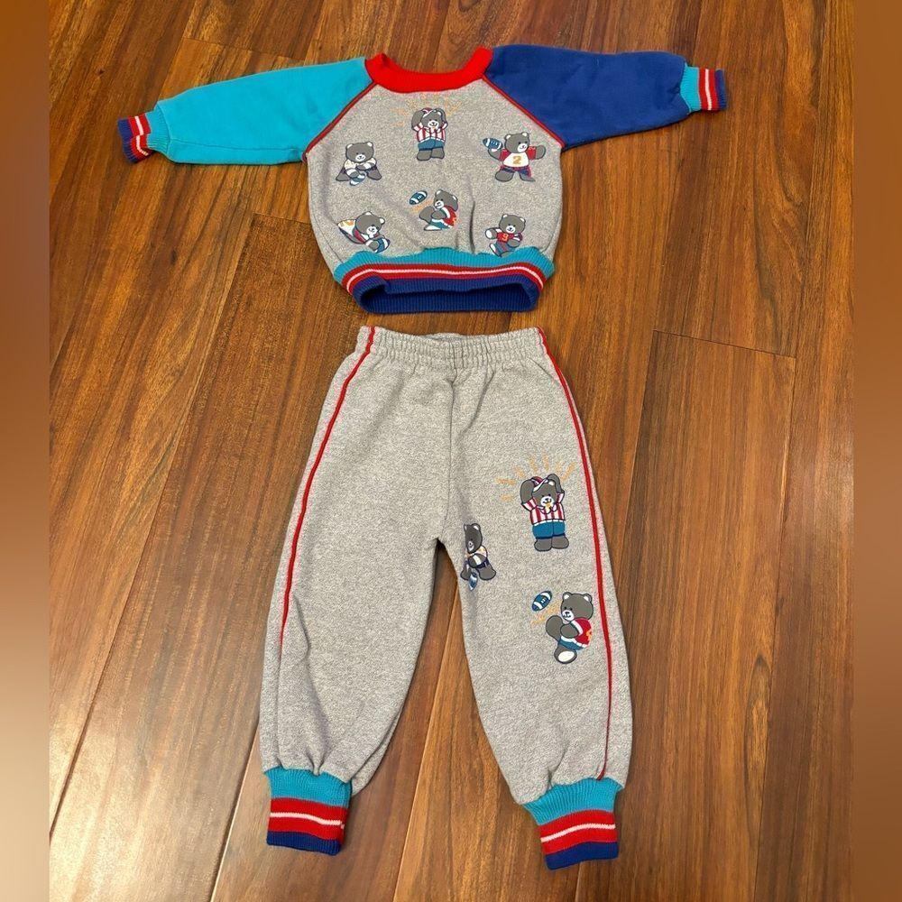 Healthtex Vintage grey bear football 2 piece sweatsuit sweatshirt/sweatpants